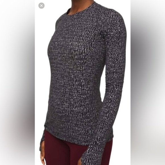 lululemon athletica Tops - Lululemon runderful long sleeve top black and white long sleeve size 2